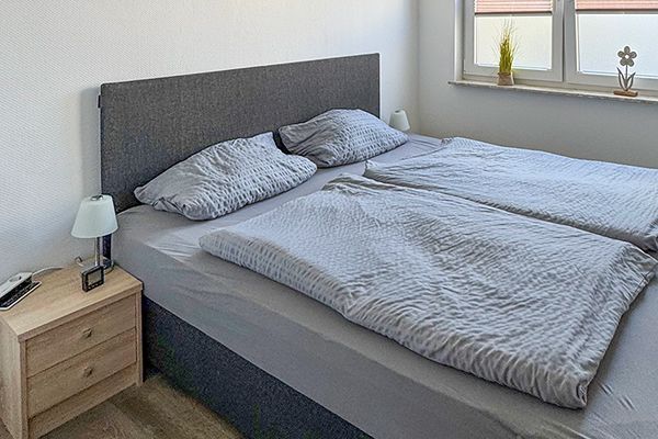 Ferienwohnung 5 - Schlafzimmer